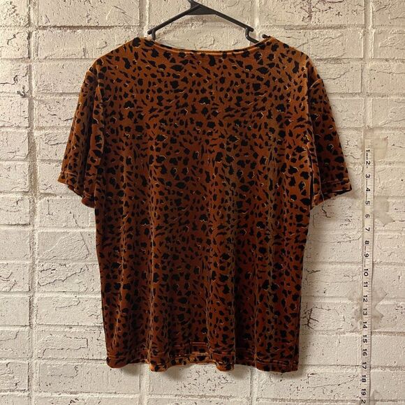 Drapers & Damon's Animal Print Velour Short Sleeve Top M - Picture 6 of 8